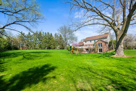 Tiny photo for 26 Brandywine Road, South Barrington, IL 60010 (MLS # 12736536)
