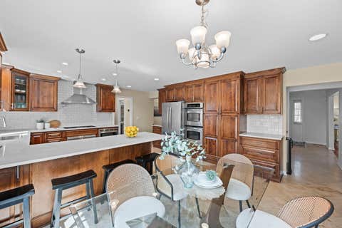 Tiny photo for 26 Brandywine Road, South Barrington, IL 60010 (MLS # 12736536)