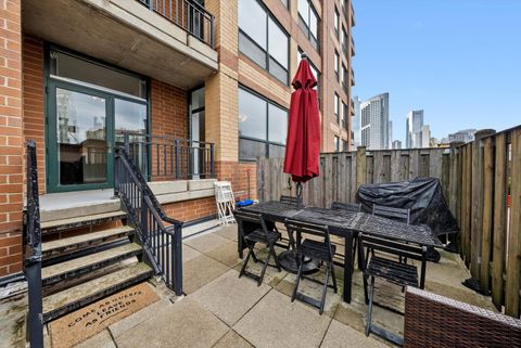 Tiny photo for 400 W Ontario Street #808, Chicago, IL 60654 (MLS # 12505548)