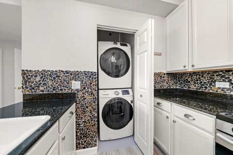 Tiny photo for 400 W Ontario Street #808, Chicago, IL 60654 (MLS # 12505548)