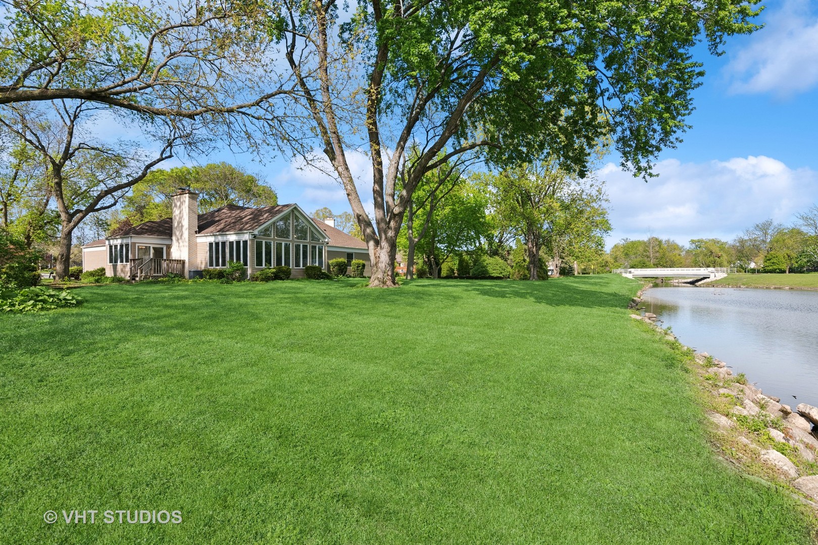 1490 Briar Cove