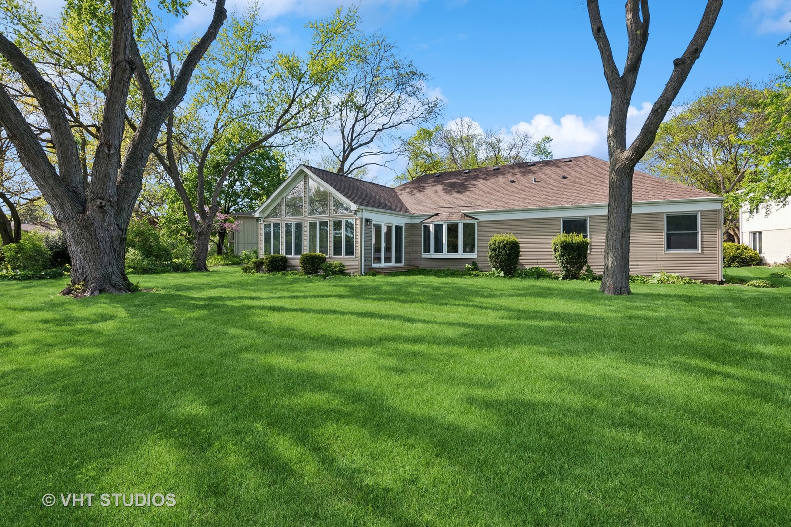 1490 Briar Cove