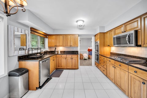 Tiny photo for 29 E Stonegate Drive, Prospect Heights, IL 60070 (MLS # 12628504)