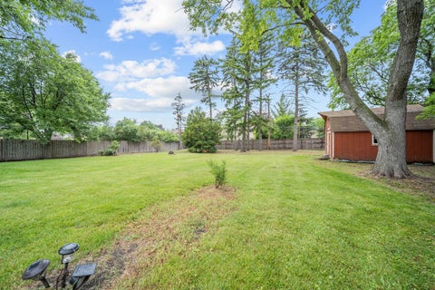 Tiny photo for 29 E Stonegate Drive, Prospect Heights, IL 60070 (MLS # 12628504)