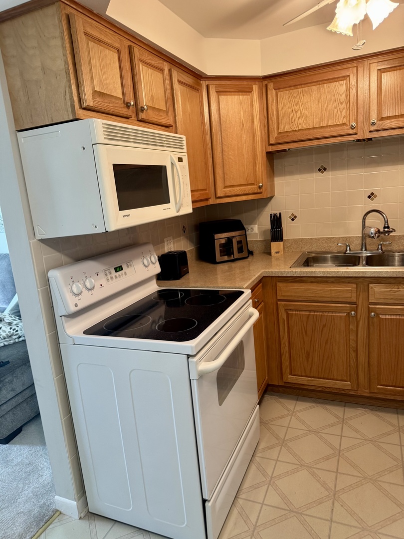 5300 Walnut Avenue 5C