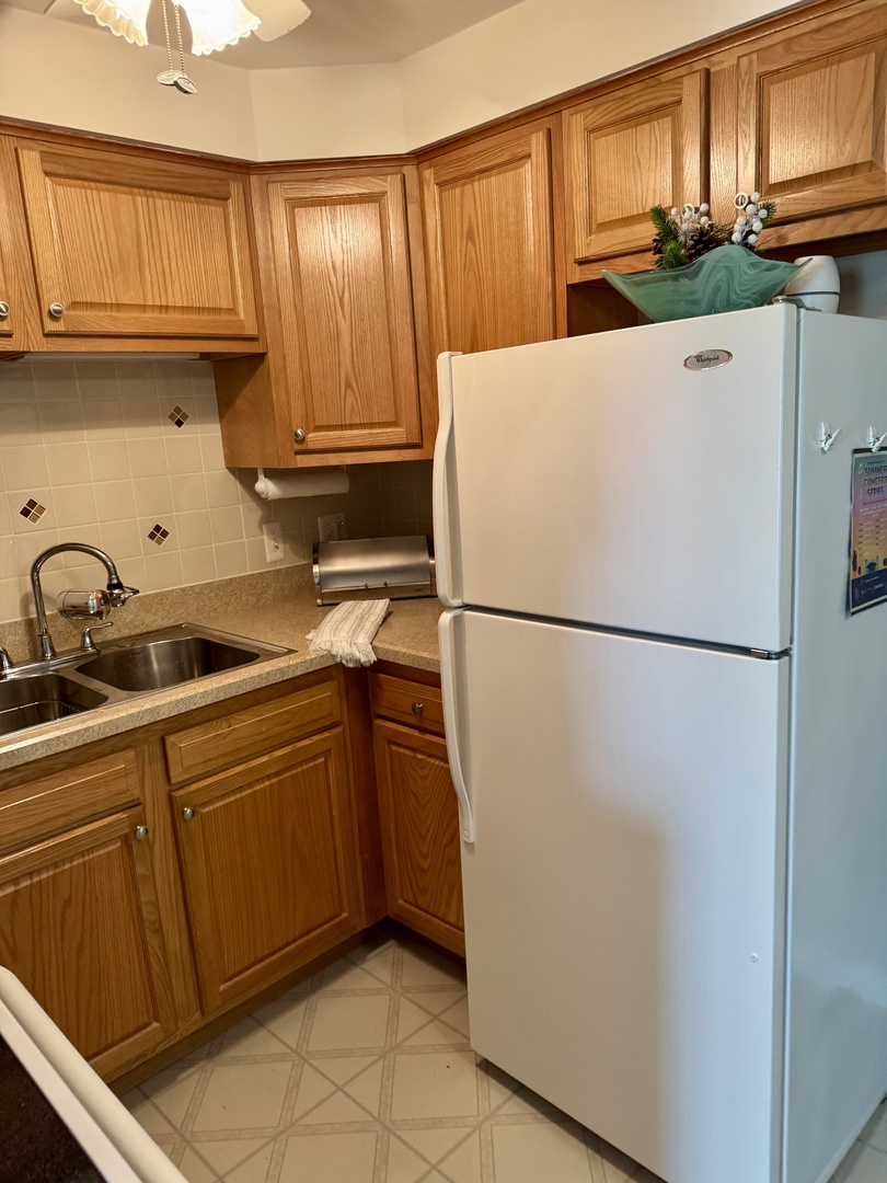 5300 Walnut Avenue 5C