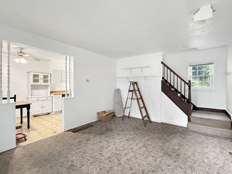 Tiny photo for 2008 Newton Avenue, Park Ridge, IL 60068 (MLS # 12519585)