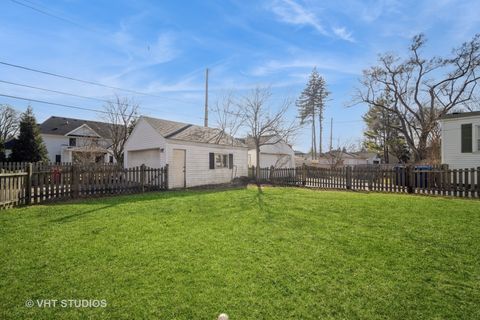 Tiny photo for 2117 Illinois Road, Northbrook, IL 60062 (MLS # 12463315)