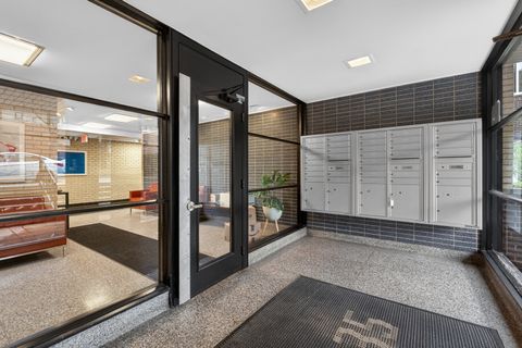 Tiny photo for 835 Ridge Avenue #507, Evanston, IL 60202 (MLS # 12605860)