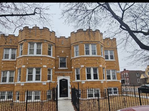 9004 S Dauphin Avenue Chicago IL 60619