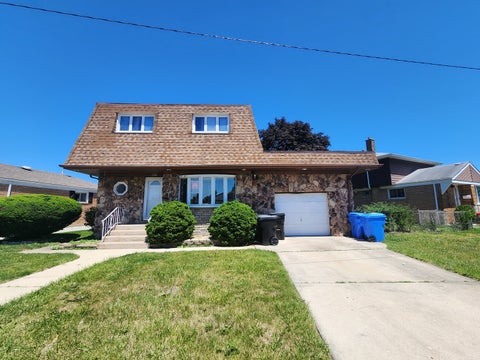 Photo of 4410 W 81st Place, Chicago, IL 60652 (MLS # 12659806)