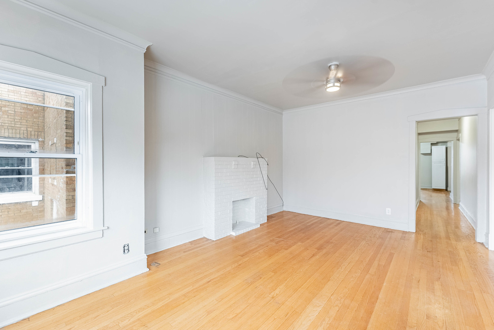 5007 N Lawndale Avenue