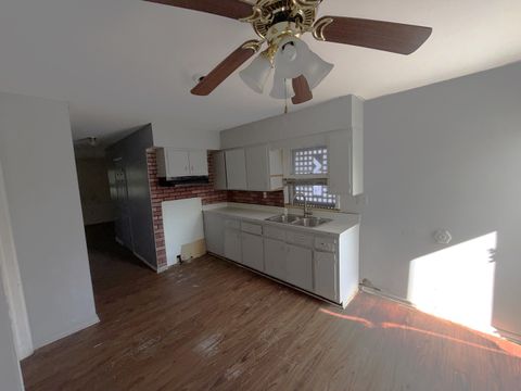 Tiny photo for 962 Oliver Avenue, Aurora, IL 60506 (MLS # 12508512)