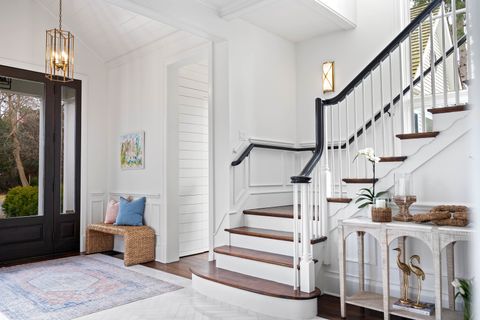 Tiny photo for 800 Glenview Road, Glenview, IL 60025 (MLS # 12581381)