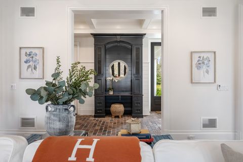 Tiny photo for 800 Glenview Road, Glenview, IL 60025 (MLS # 12581381)