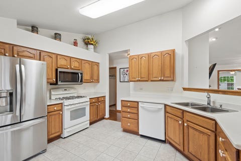 Tiny photo for 1163 N Oakwood Drive #1163, Fox Lake, IL 60020 (MLS # 12725236)