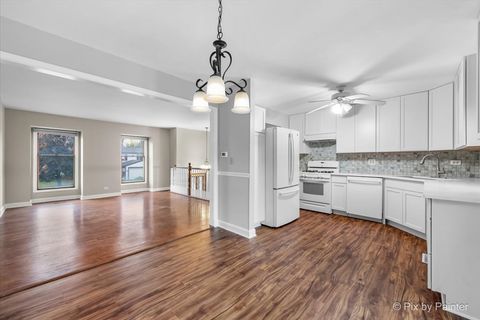 Tiny photo for 1125 Darby Lane, Roselle, IL 60172 (MLS # 12496952)