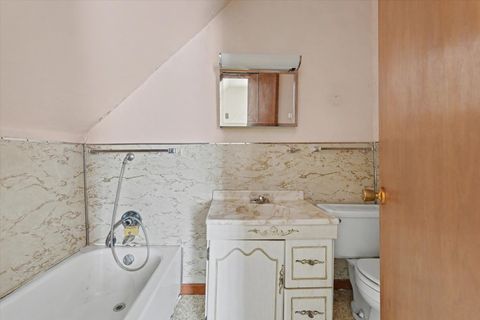 Tiny photo for 611 E 13th Street, Gibson City, IL 60936 (MLS # 12585275)