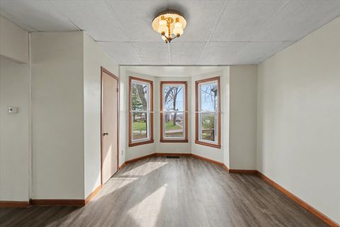 Tiny photo for 611 E 13th Street, Gibson City, IL 60936 (MLS # 12585275)