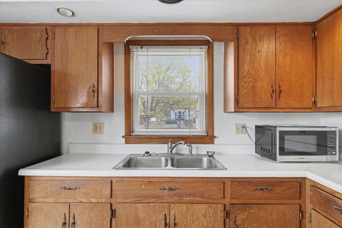 Tiny photo for 611 E 13th Street, Gibson City, IL 60936 (MLS # 12585275)