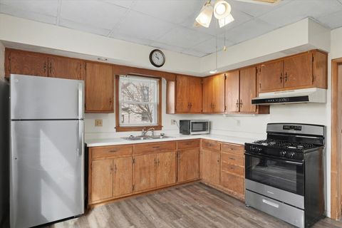 Tiny photo for 611 E 13th Street, Gibson City, IL 60936 (MLS # 12585275)