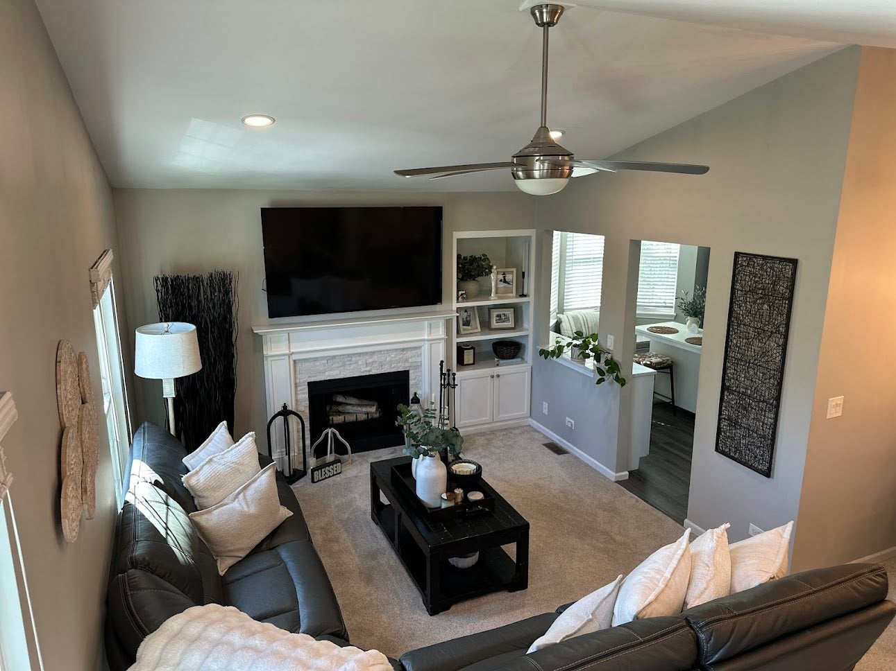 757 Grosse Pointe Circle 19-2