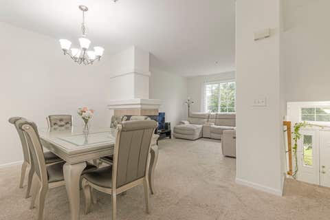 Tiny photo for 721 Hanbury Drive, Des Plaines, IL 60016 (MLS # 12723945)
