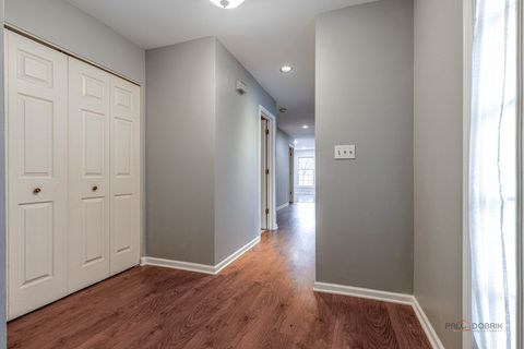 Tiny photo for 12 Sommerset Lane, Lincolnshire, IL 60069 (MLS # 12629160)