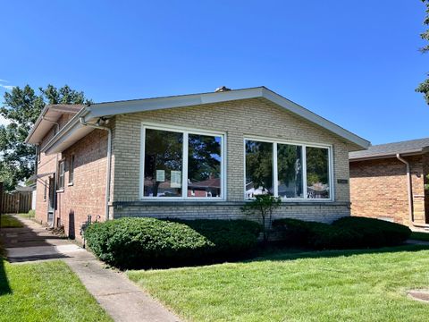 Tiny photo for 4939 Fargo Avenue, Skokie, IL 60077 (MLS # 12464955)