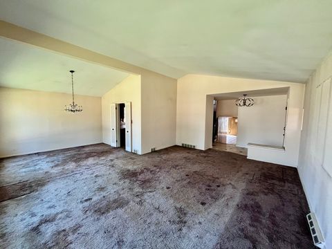 Tiny photo for 4939 Fargo Avenue, Skokie, IL 60077 (MLS # 12464955)