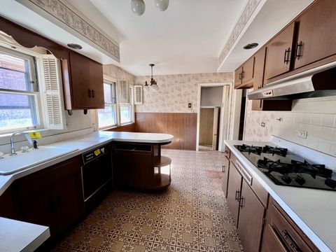 Tiny photo for 4939 Fargo Avenue, Skokie, IL 60077 (MLS # 12464955)