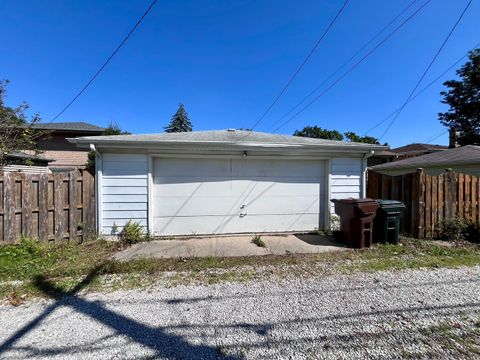 Tiny photo for 4939 Fargo Avenue, Skokie, IL 60077 (MLS # 12464955)