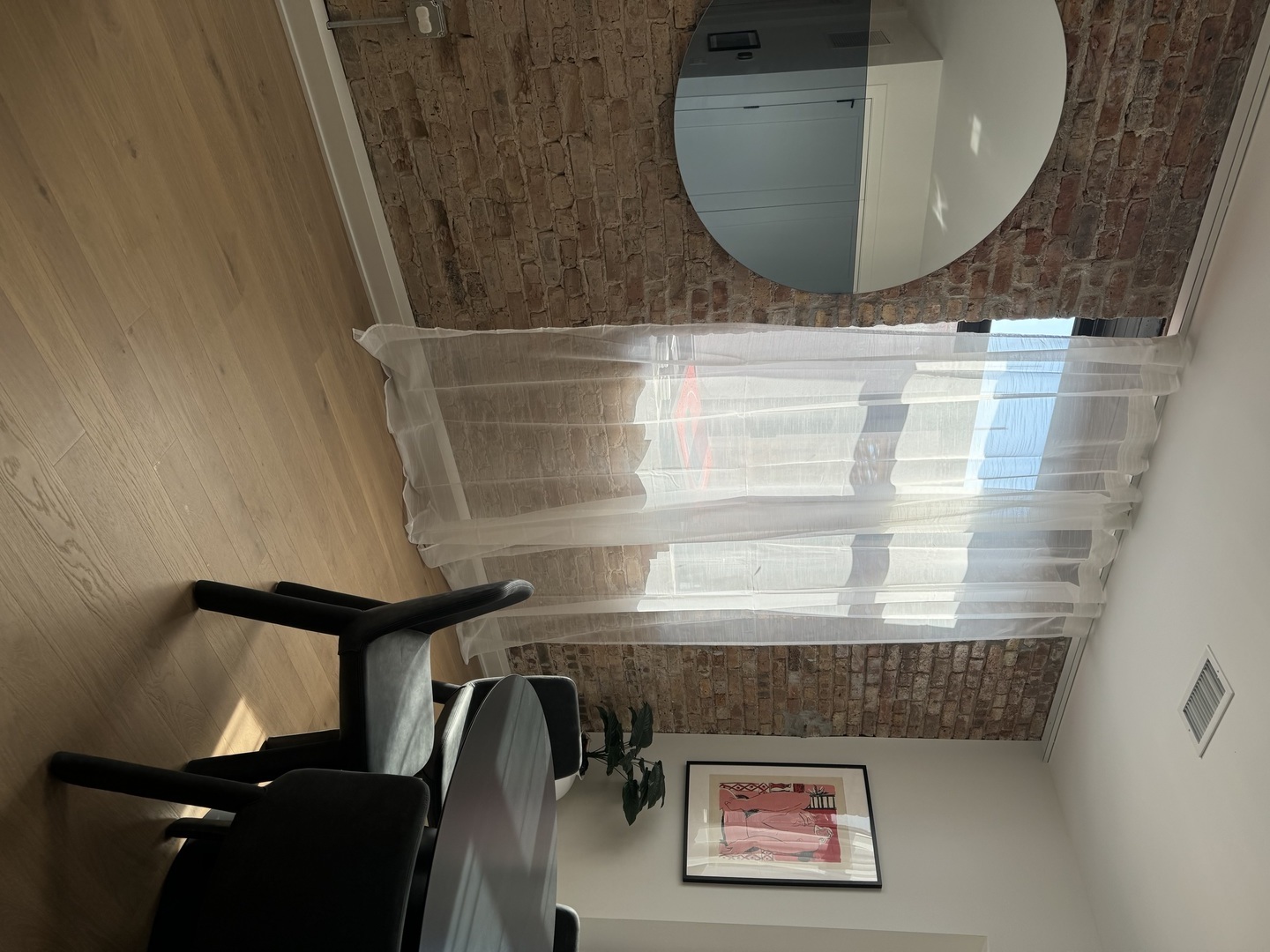 1356 W Chestnut Street 203