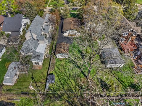 Tiny photo for 1380 Glencoe Avenue, Highland Park, IL 60035 (MLS # 12625379)