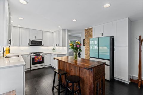 Tiny photo for 1380 Glencoe Avenue, Highland Park, IL 60035 (MLS # 12625379)