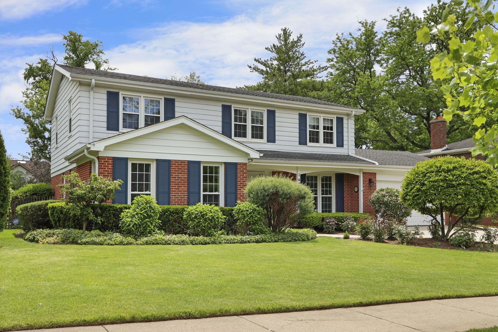 1427 Woodhill Drive