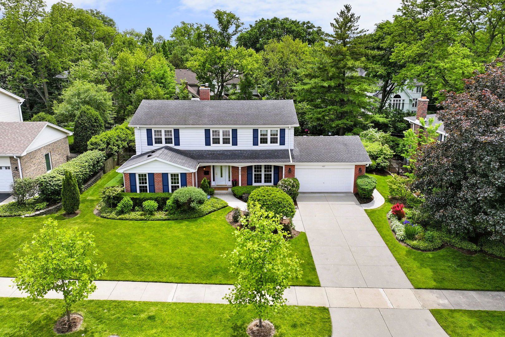1427 Woodhill Drive