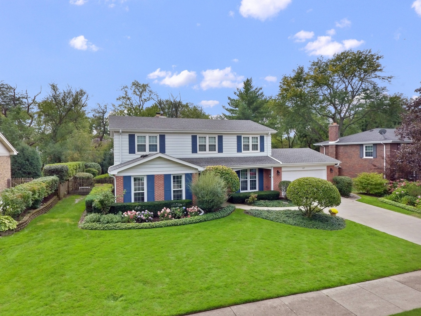 1427 Woodhill Drive