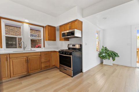 Tiny photo for 2024 N 73rd Avenue, Elmwood Park, IL 60707 (MLS # 12464088)