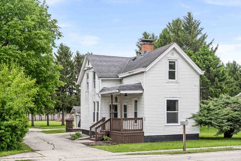 Photo of 209 S Division Street, Stanford, IL 61774 (MLS # 12640660)
