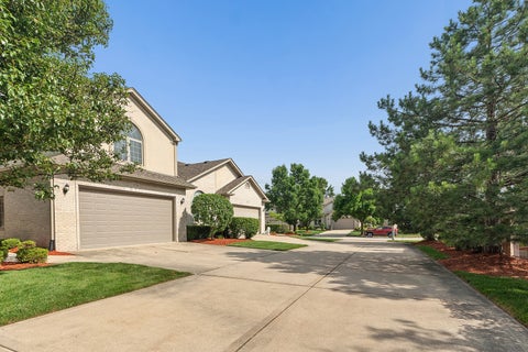 Tiny photo for 11156 Karen Drive, Orland Park, IL 60467 (MLS # 12781062)