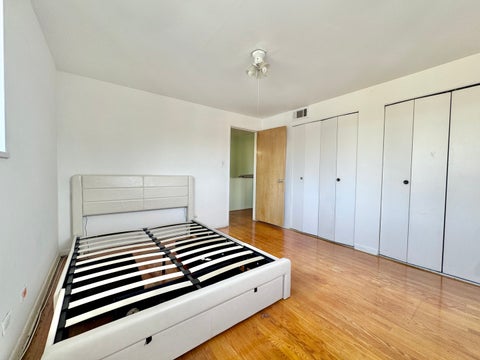 Tiny photo for 2540 W Jerome Street #D, Chicago, IL 60645 (MLS # 12679982)