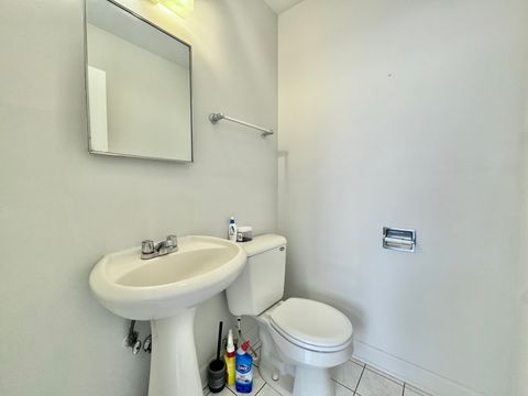 Tiny photo for 2540 W Jerome Street #D, Chicago, IL 60645 (MLS # 12679982)