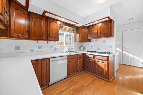 Tiny photo for Arlington Heights, IL 60004 (MLS # 12509941)