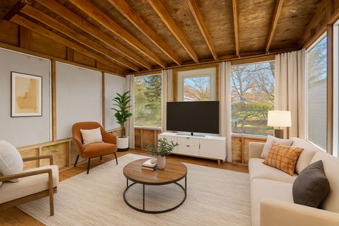 Tiny photo for Arlington Heights, IL 60004 (MLS # 12509941)