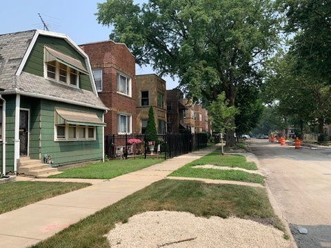 Tiny photo for 9726 S Avenue J, Chicago, IL 60617 (MLS # 12707313)