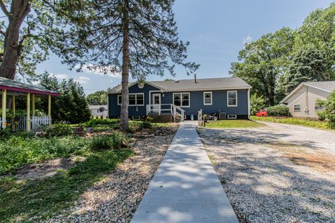 Tiny photo for 103 S Plum Street, Princeton, IL 61356 (MLS # 12419029)