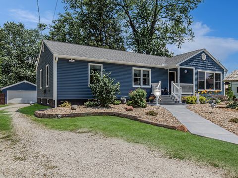 Tiny photo for 103 S Plum Street, Princeton, IL 61356 (MLS # 12419029)