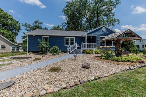 Tiny photo for 103 S Plum Street, Princeton, IL 61356 (MLS # 12419029)