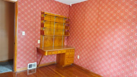 Tiny photo for 103 S Plum Street, Princeton, IL 61356 (MLS # 12419029)